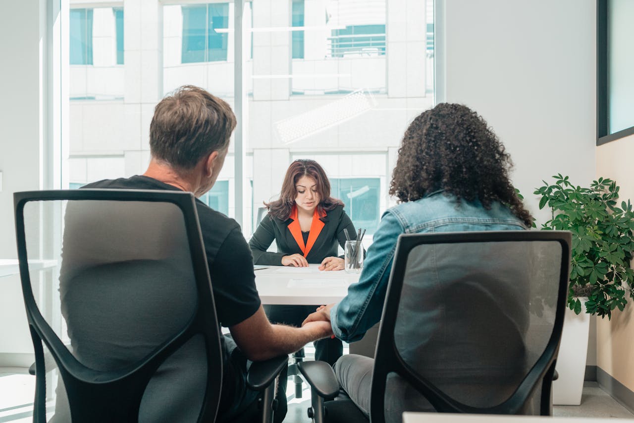 Reunión de trabajo del equipo legal de Grupo Legal SBA